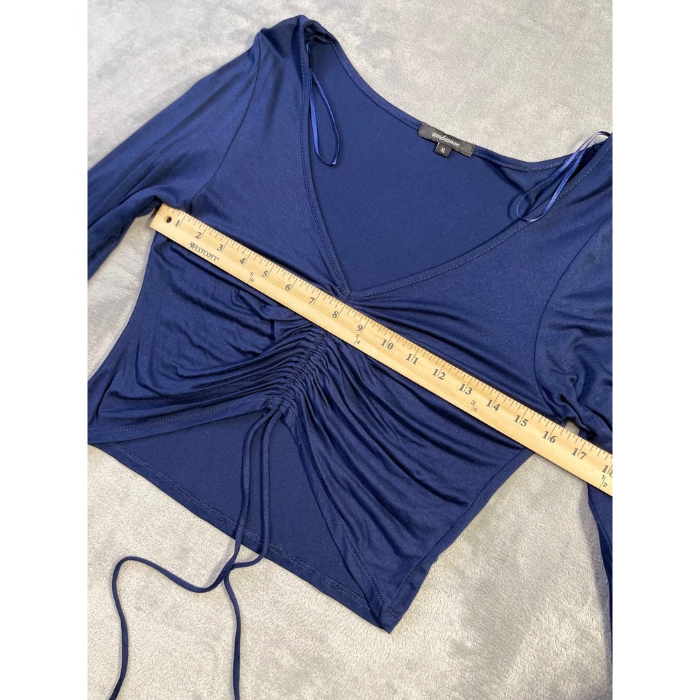 Ambiance Crop Top Womens XL Navy Blue Excellent Ruched V-Neck Long Sleeve - Picture 5 of 8
